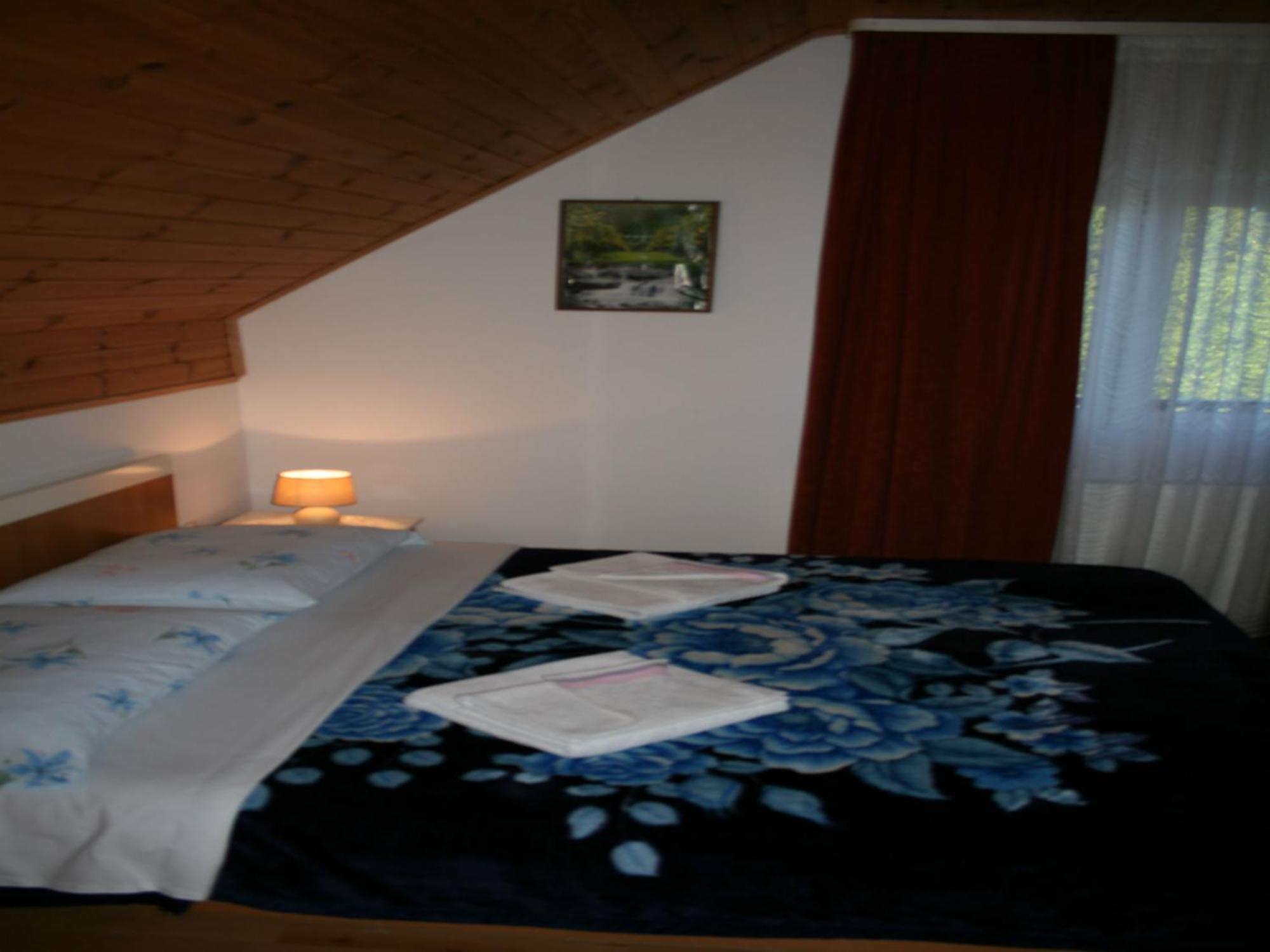 Adriana Guesthouse เยแซร์ตเซ ห้อง รูปภาพ