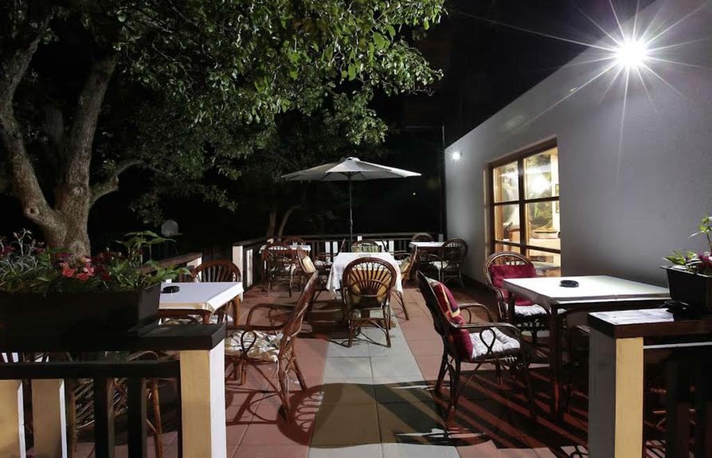 Adriana Guesthouse เยแซร์ตเซ ภายนอก รูปภาพ